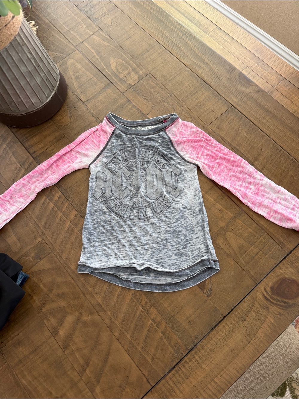 AC/DC Girls Gray Heather Body with Pink Raglan Long Sleeve Tee - Band Logo
